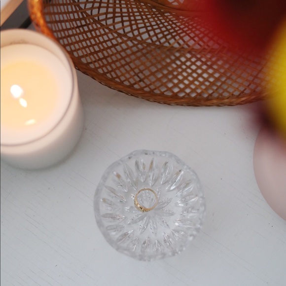 Vintage Cut Crystal Starburst Scalloped Edge Dish - Picture 6 of 7